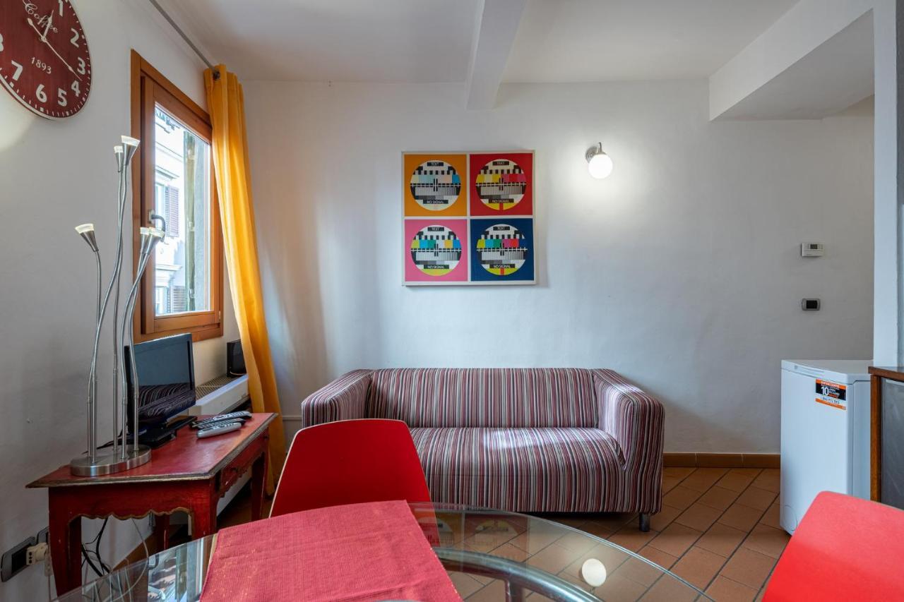 Sant'Ambrogio Colorful Apartment Firenze Bagian luar foto