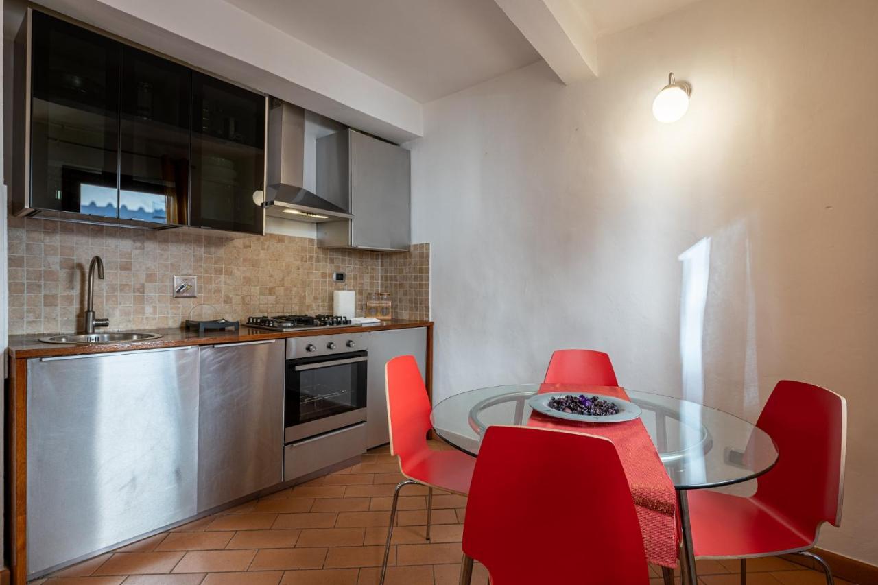 Sant'Ambrogio Colorful Apartment Firenze Bagian luar foto